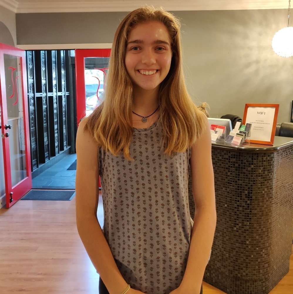 Meet your Posher, Darcy